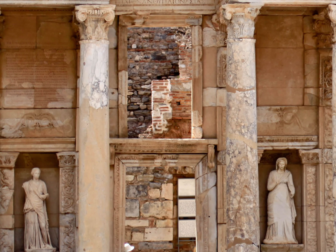 3 Day Ephesus, Pergamon, Gallipoli, Troy Tours 1