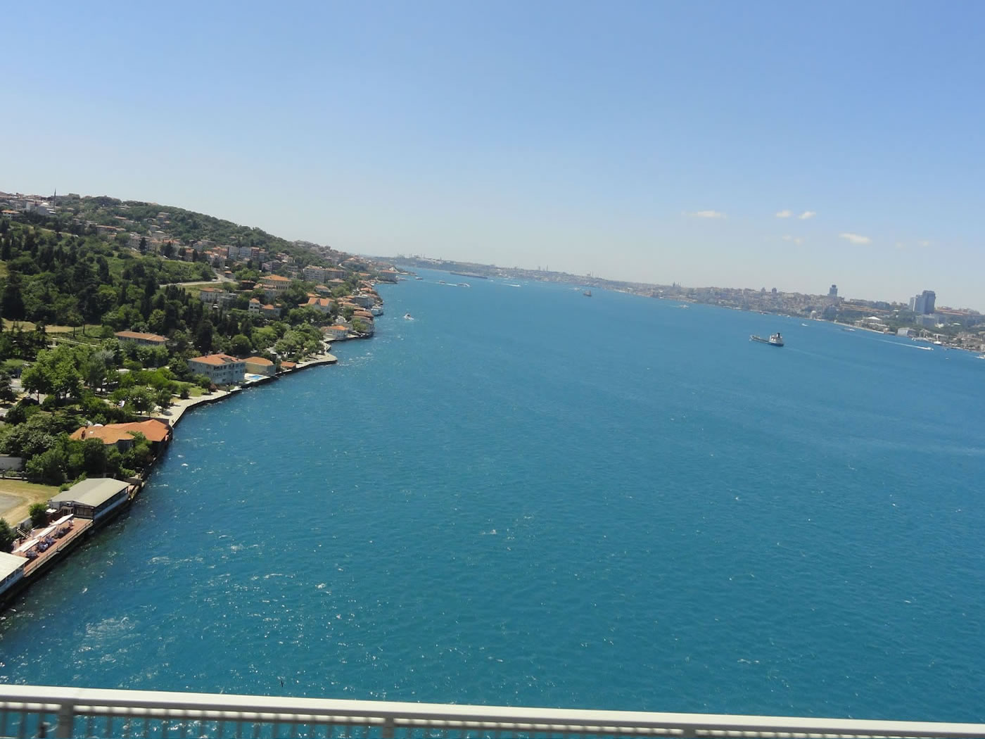 Bosphorus And Black Sea Cruise With Lunch On Board The Boat