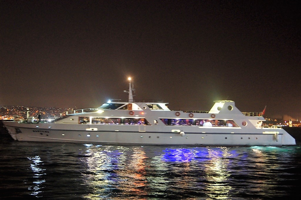 Bosphorus Dinner Cruise 1