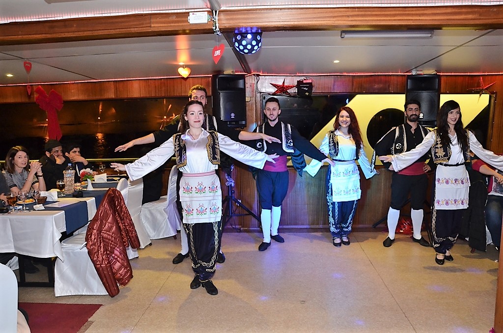 Bosphorus Dinner Cruise 4