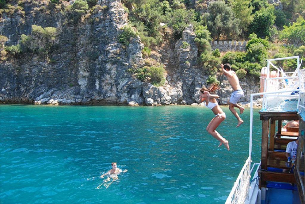 Fethiye 12 Island Boat Tour 3