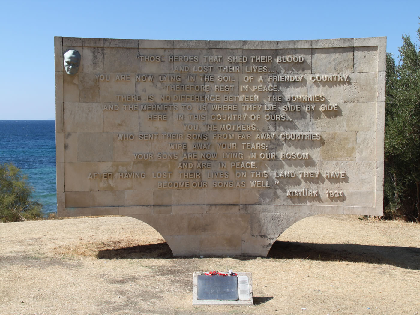 Gallipoli Day Tour : BATTLEFIELDS & CEMETERIES 4